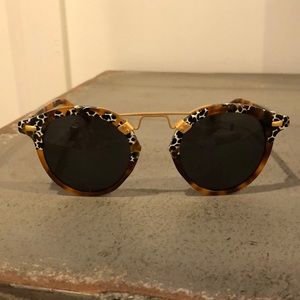 Krewe sunglasses